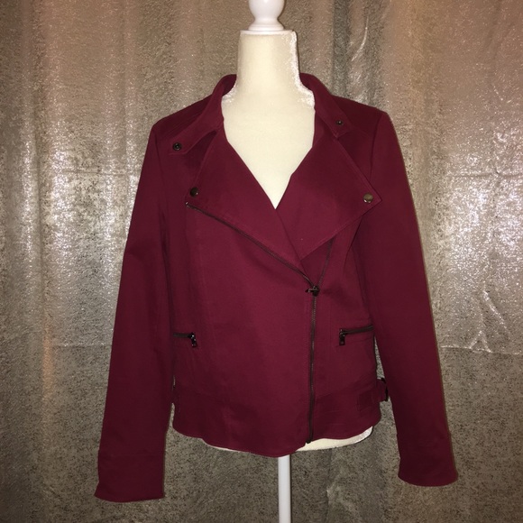 Banana Republic Jackets & Blazers - NWOT Banana Republic Burgundy Jacket